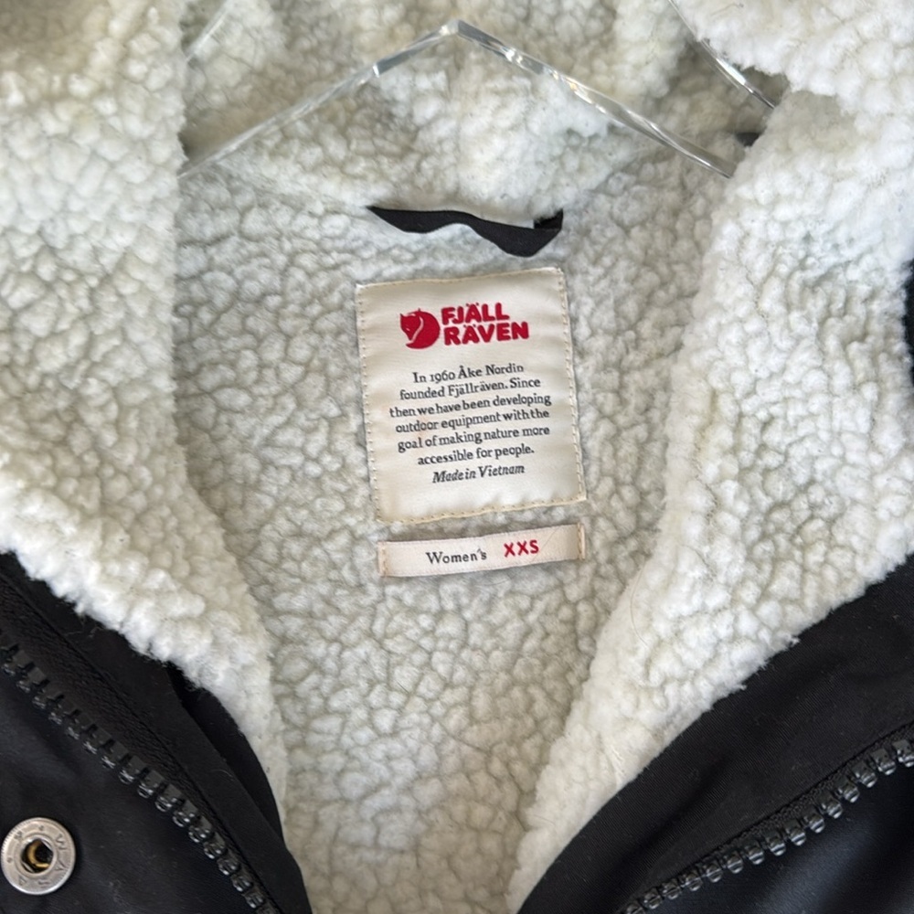 Fjallraven Greenland Winter Parka Women’s Size XXS Black - Picture 4 of 15